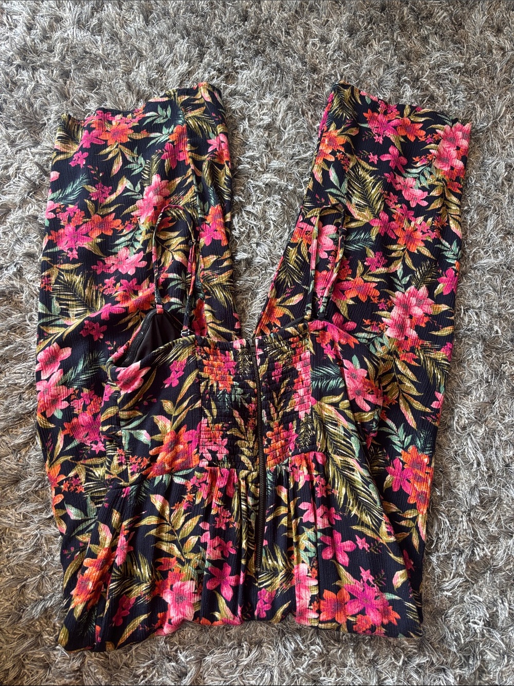 DEX | M | Floral Wide-Leg Jumpsuit in Black with Pink Floral Print - Picture 5 of 5